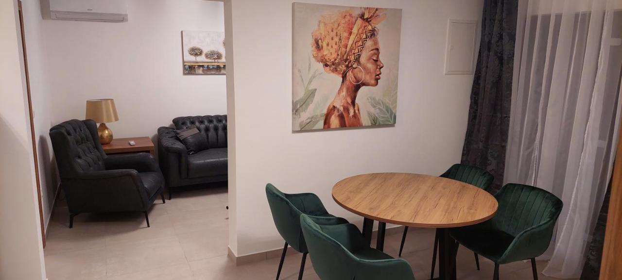 Holiday Apartments Cecilija Supetarska Draga Extérieur photo