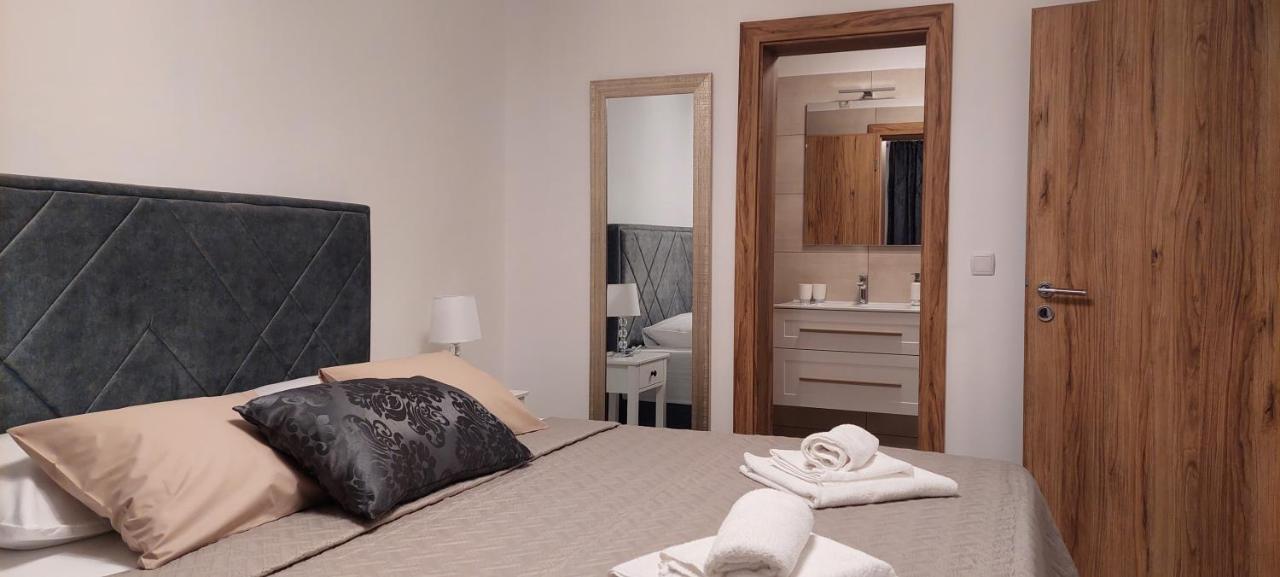 Holiday Apartments Cecilija Supetarska Draga Extérieur photo