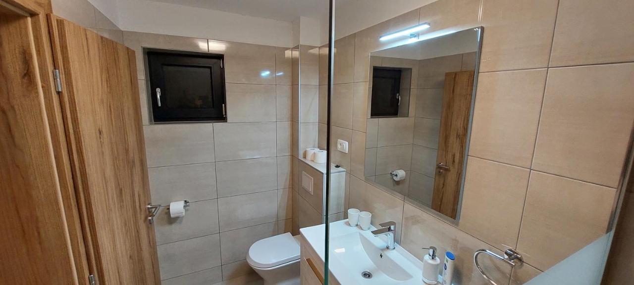 Holiday Apartments Cecilija Supetarska Draga Extérieur photo
