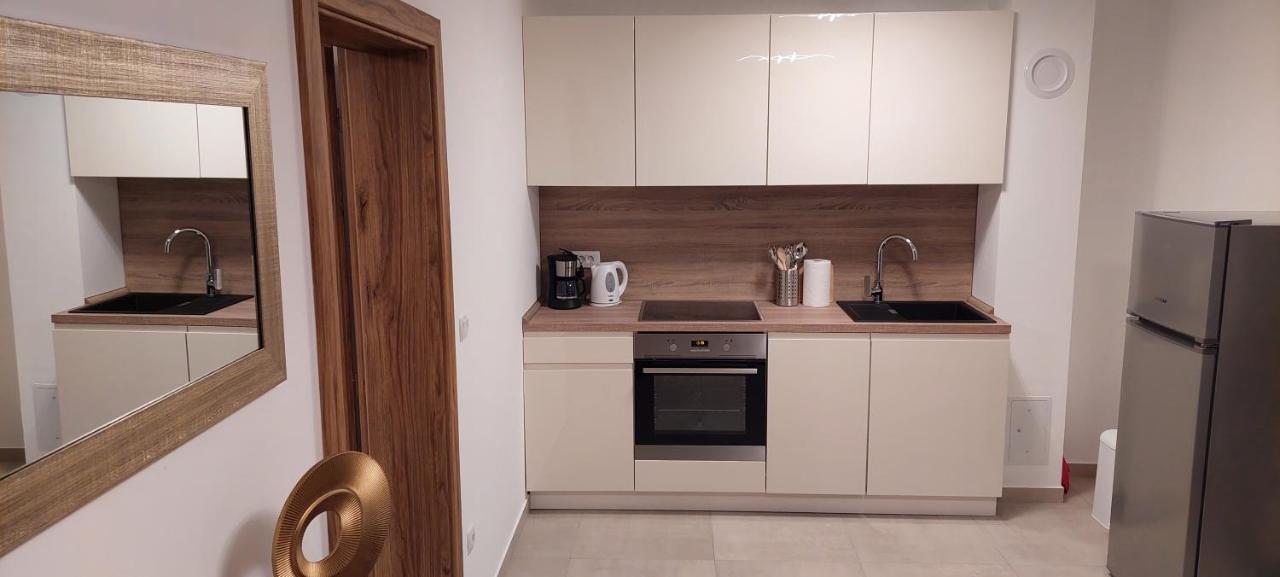 Holiday Apartments Cecilija Supetarska Draga Extérieur photo