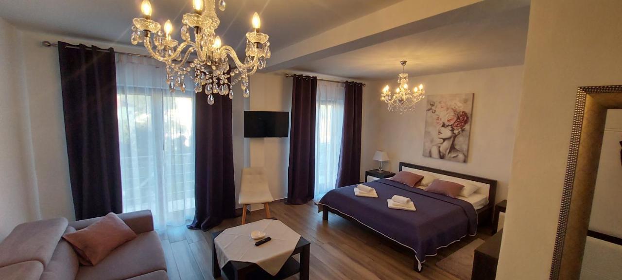 Holiday Apartments Cecilija Supetarska Draga Extérieur photo