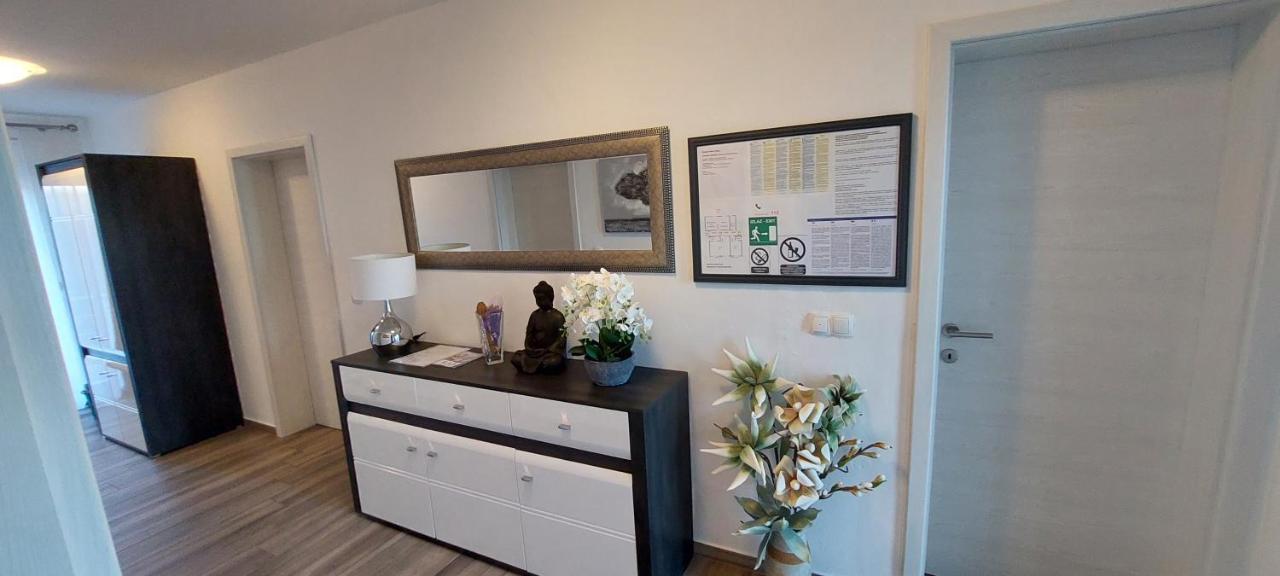 Holiday Apartments Cecilija Supetarska Draga Extérieur photo